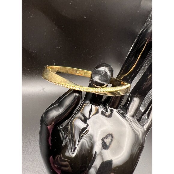 Kate Spade Do the Twist Hinge Bracelet - Picture 1 of 8